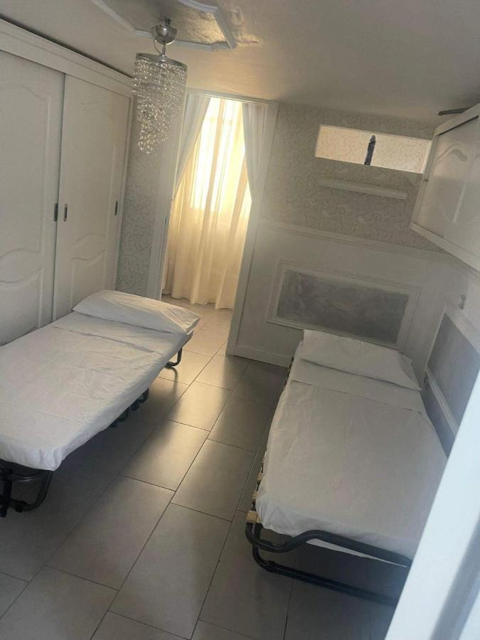 Casa Vacanza Melissa Napoli Dış mekan fotoğraf
