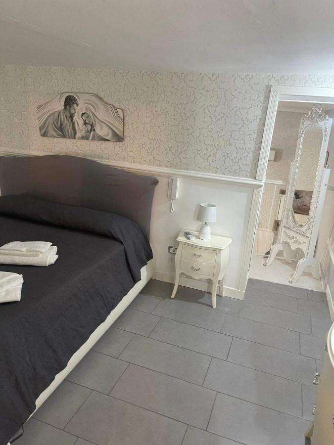 Casa Vacanza Melissa Napoli Dış mekan fotoğraf